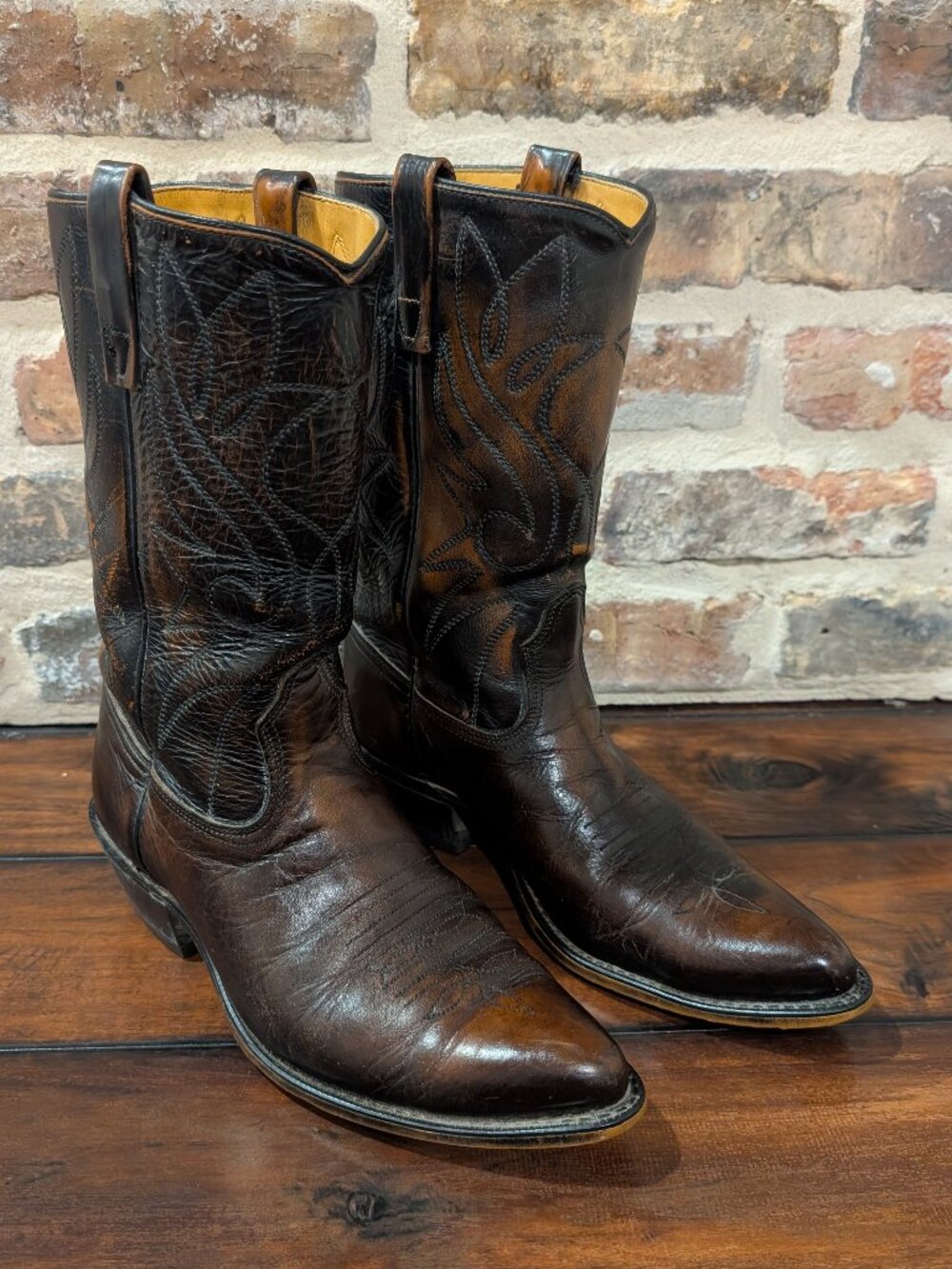 Vintage ACME Cowboy Boots Men's Size 8 D Brown Leather USA Made 1980s